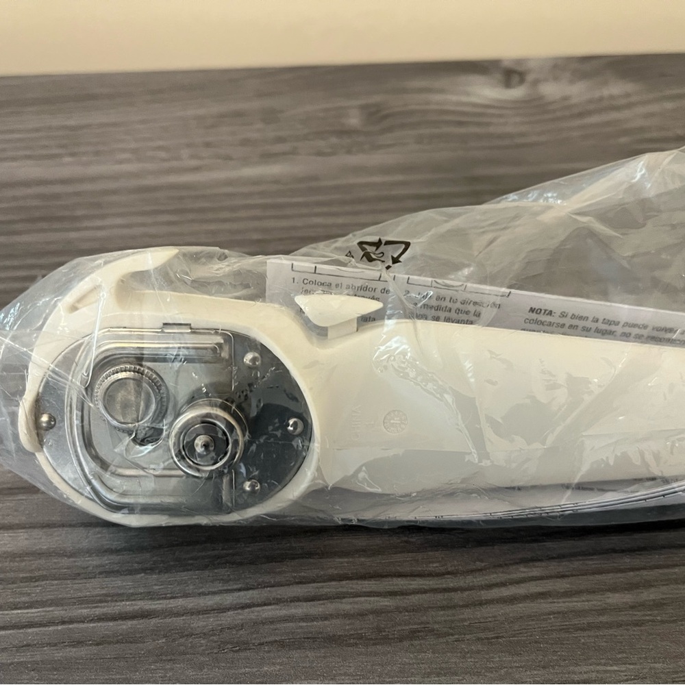 Pampered Chef Smooth-edge Can Opener